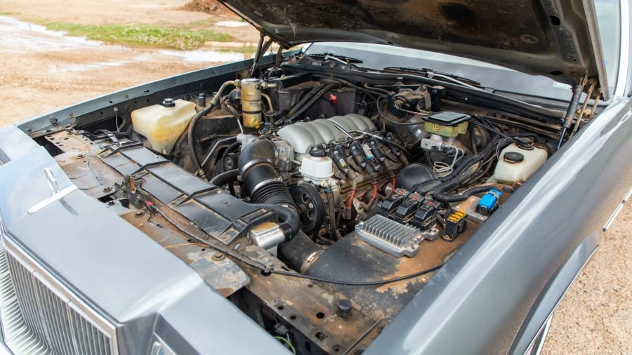 1990 Buick Electra - Image 6 of 13