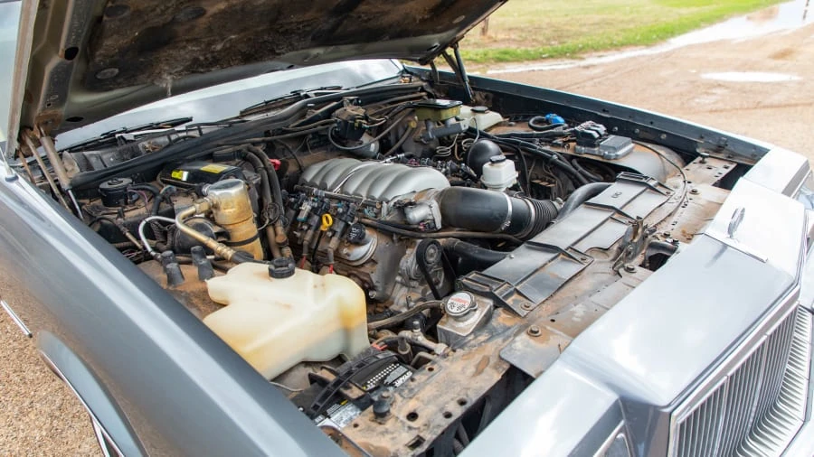 1990 Buick Electra - Image 7 of 13