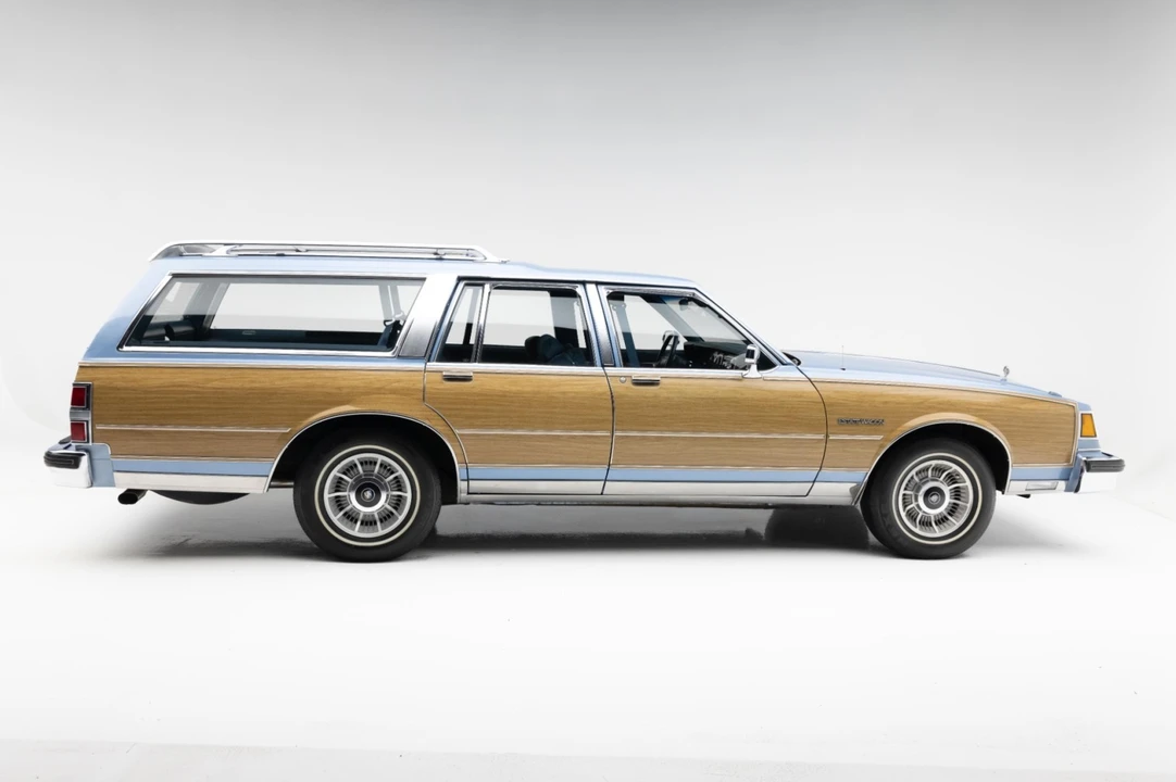1990 Buick LeSabre - Image 15 of 21