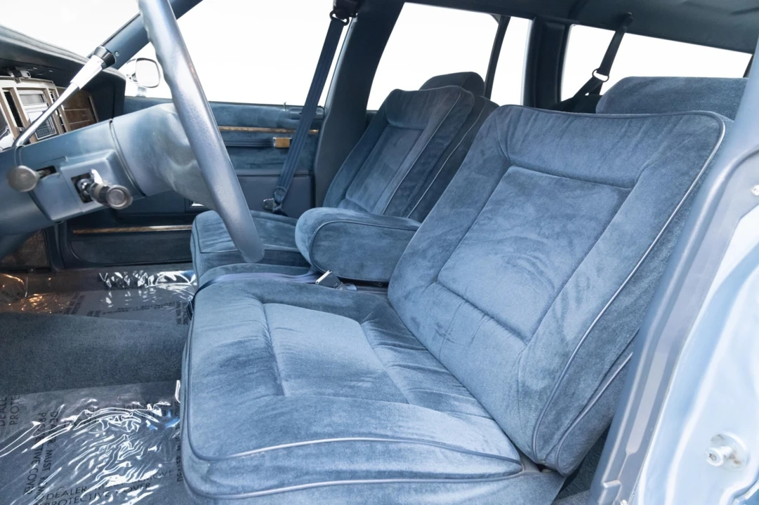 1990 Buick LeSabre - Image 8 of 21