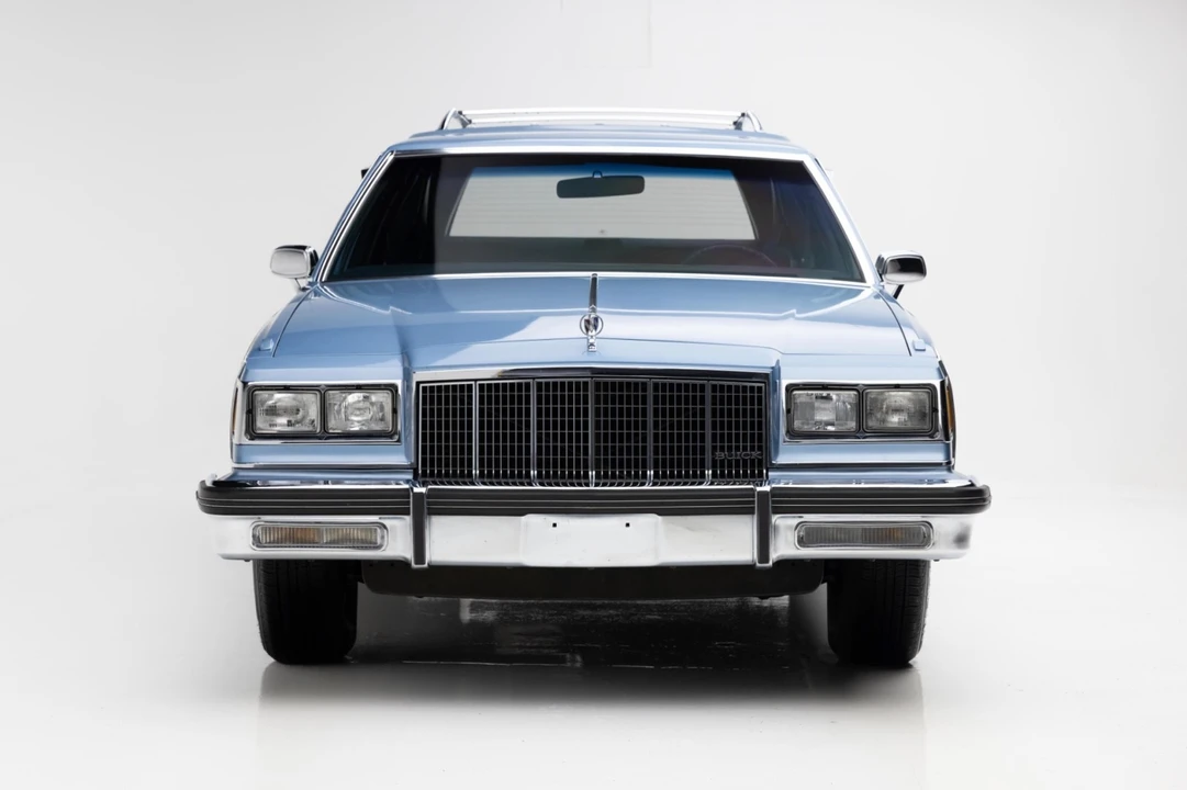 1990 Buick LeSabre - Image 5 of 21