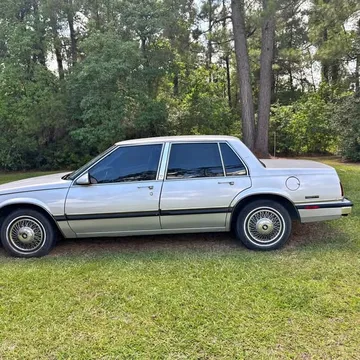 1990 Buick LeSabre Limited Sedan 4D