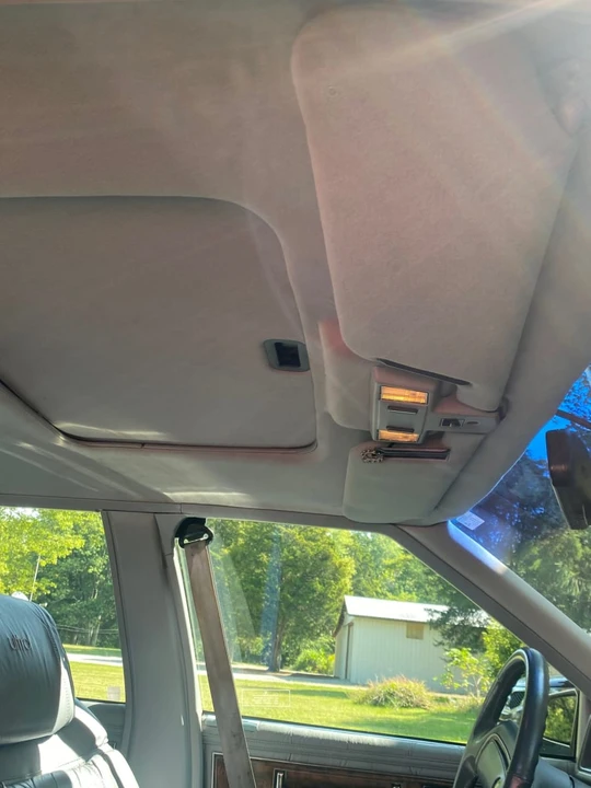 1990 Buick Park Avenue - Image 13 of 15