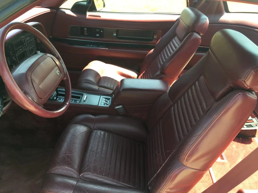 1990 Buick Reatta - Image 4 of 7