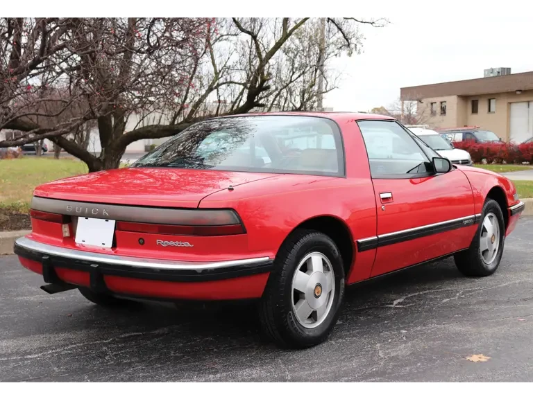 1990 Buick Reatta - Image 3 of 20