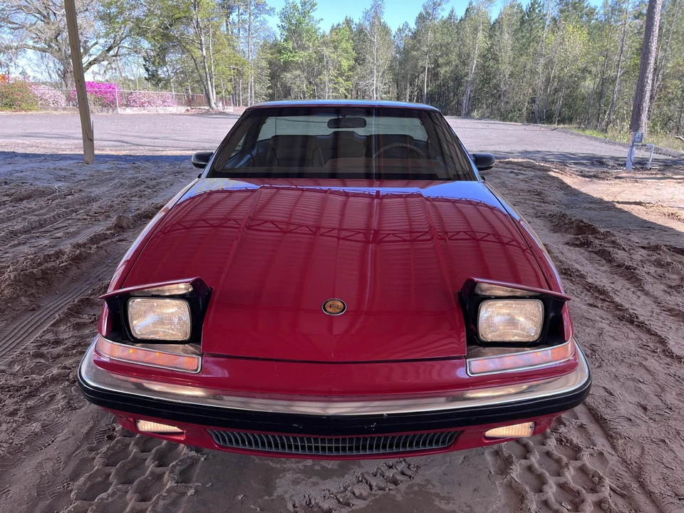 1990 Buick Reatta - Image 27 of 31