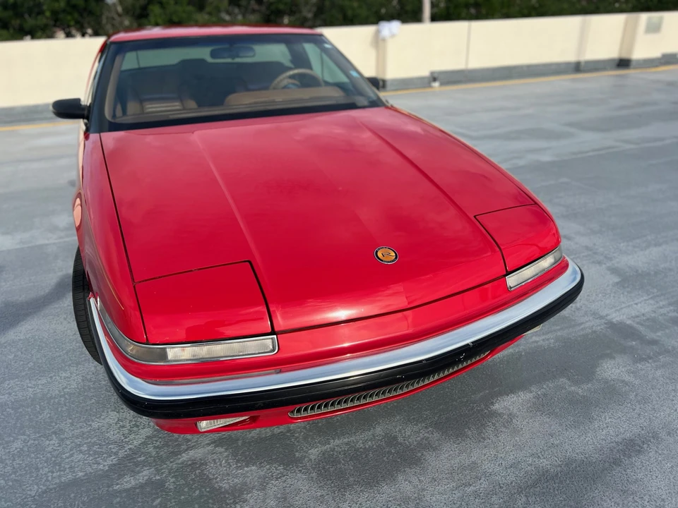 1990 Buick Reatta - Image 23 of 31