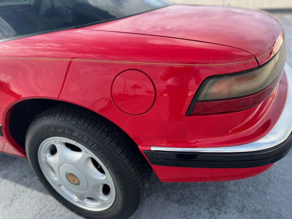 1990 Buick Reatta - Image 30 of 31