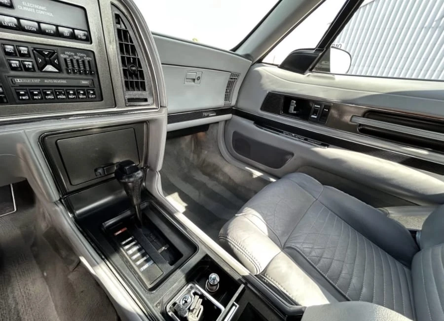 1990 Buick Reatta - Image 15 of 15