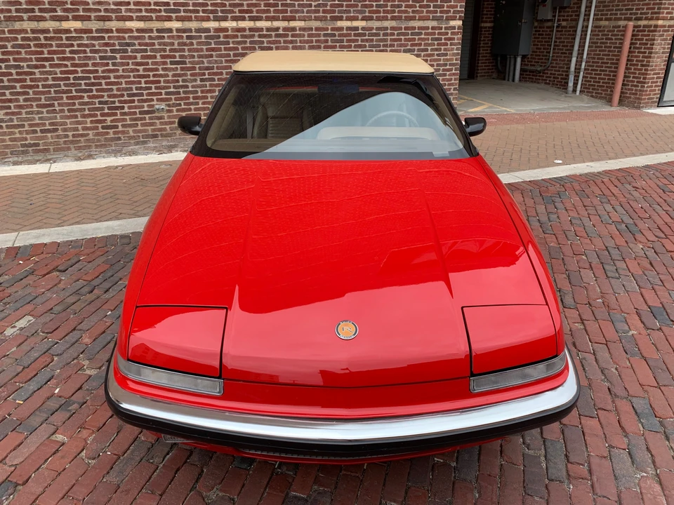 1990 Buick Reatta - Image 5 of 31
