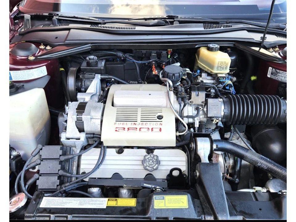 1990 Buick Reatta - Image 18 of 21