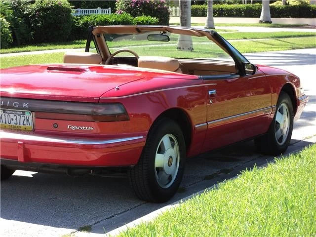 1990 Buick Reatta - Image 7 of 12