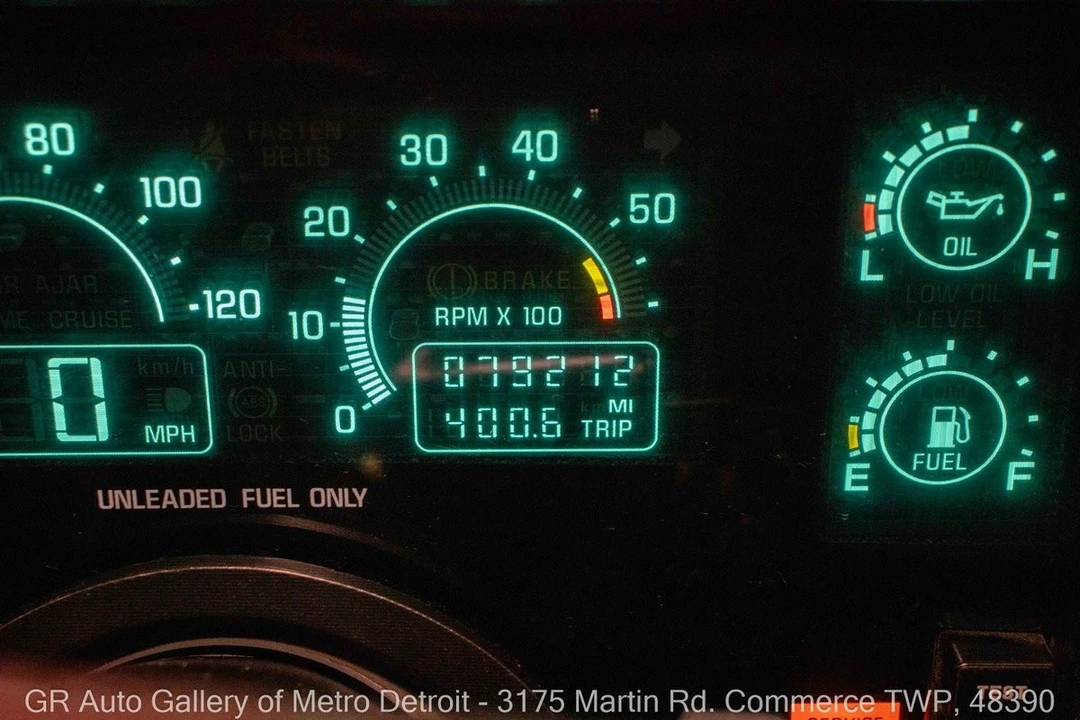 1990 Buick Reatta - Image 19 of 21