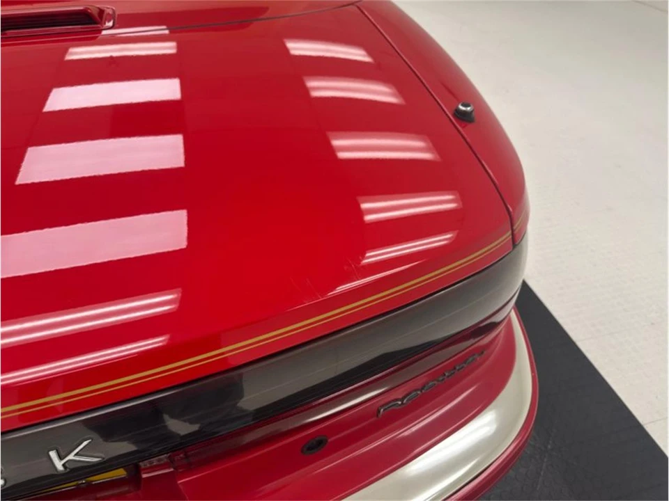 1990 Buick Reatta - Image 31 of 31