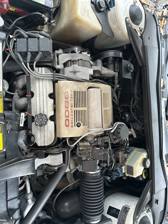 1990 Buick Reatta - Image 12 of 20
