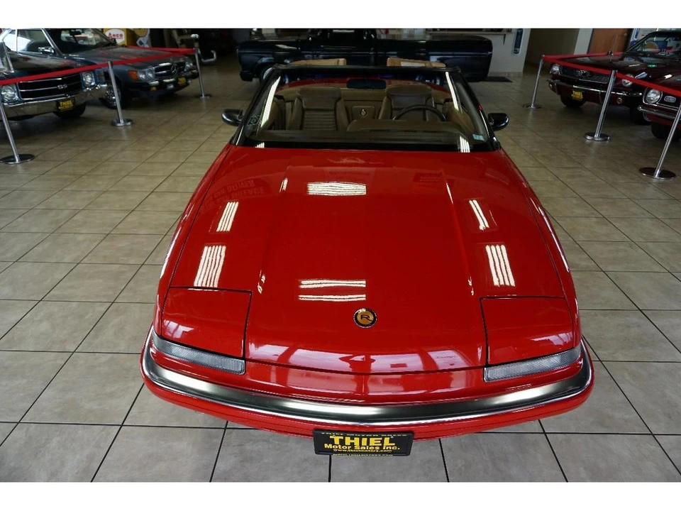 1990 Buick Reatta - Image 21 of 31