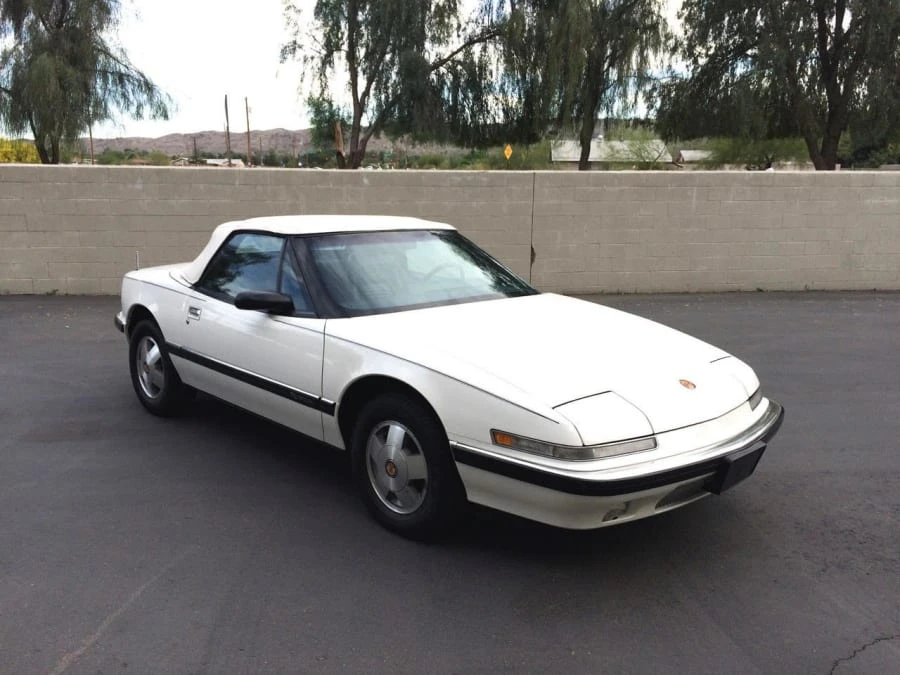 1990 Buick Reatta - Image 12 of 12