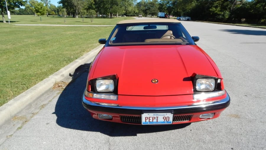 1990 Buick Reatta - Image 6 of 9