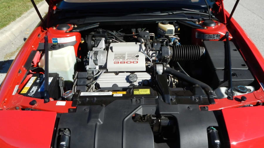 1990 Buick Reatta - Image 9 of 9