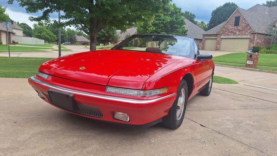 1990 Buick Reatta - Image 4 of 16