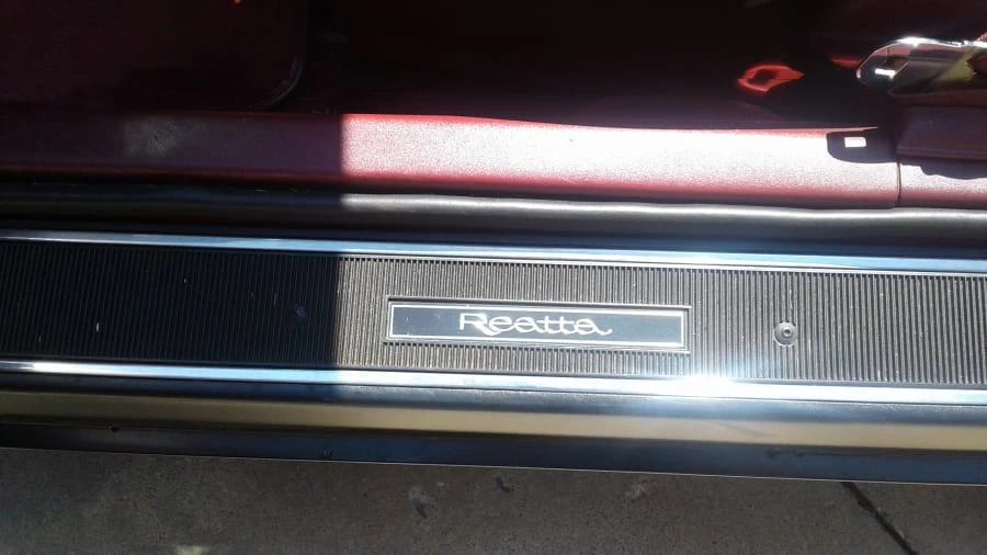 1990 Buick Reatta - Image 15 of 16