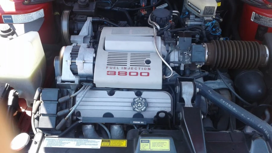 1990 Buick Reatta - Image 16 of 16