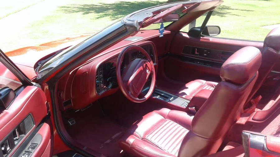 1990 Buick Reatta - Image 12 of 16