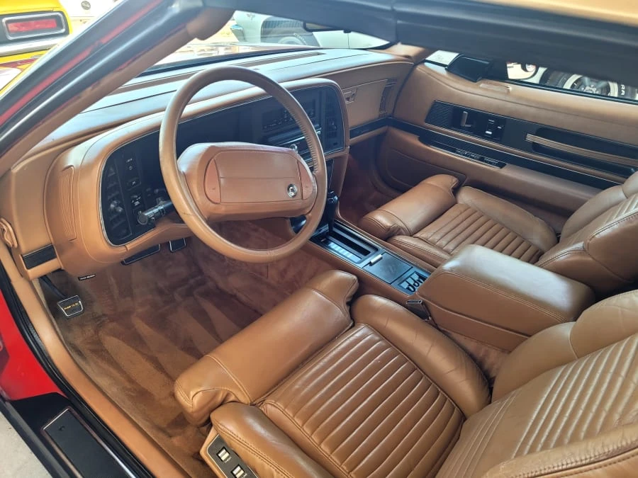 1990 Buick Reatta - Image 6 of 8