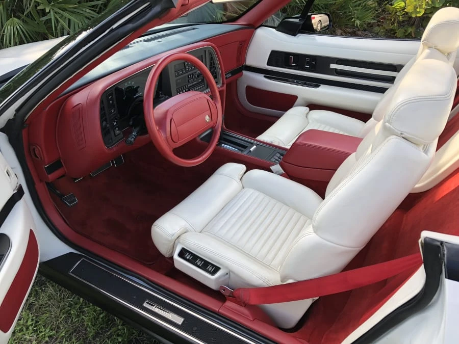 1990 Buick Reatta - Image 4 of 10