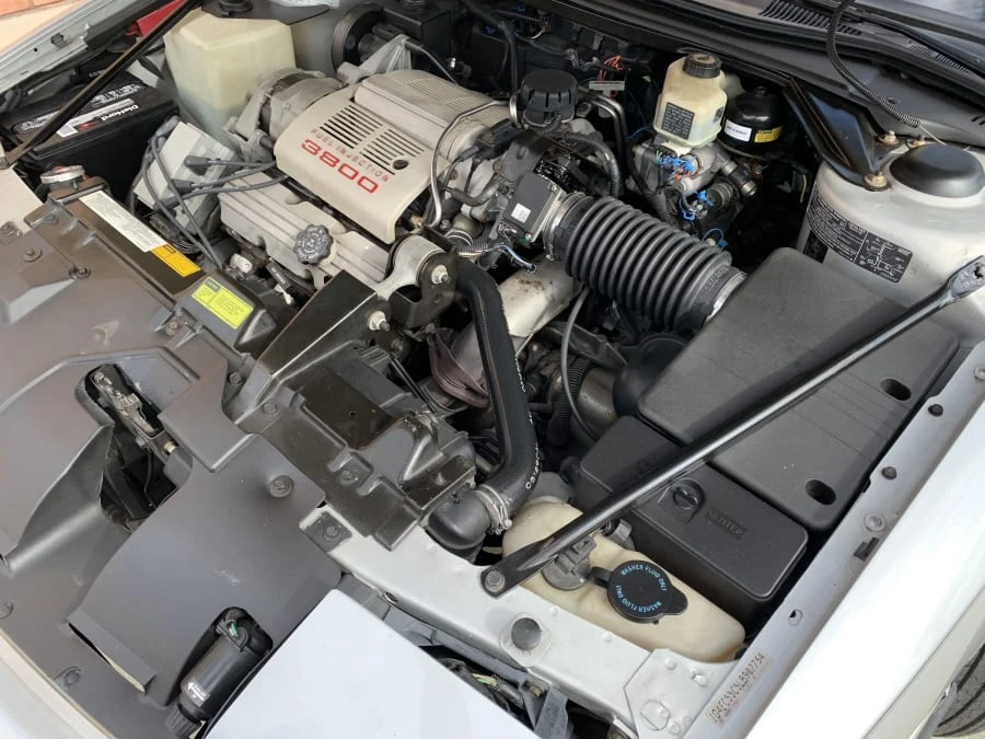 1990 Buick Reatta - Image 6 of 7