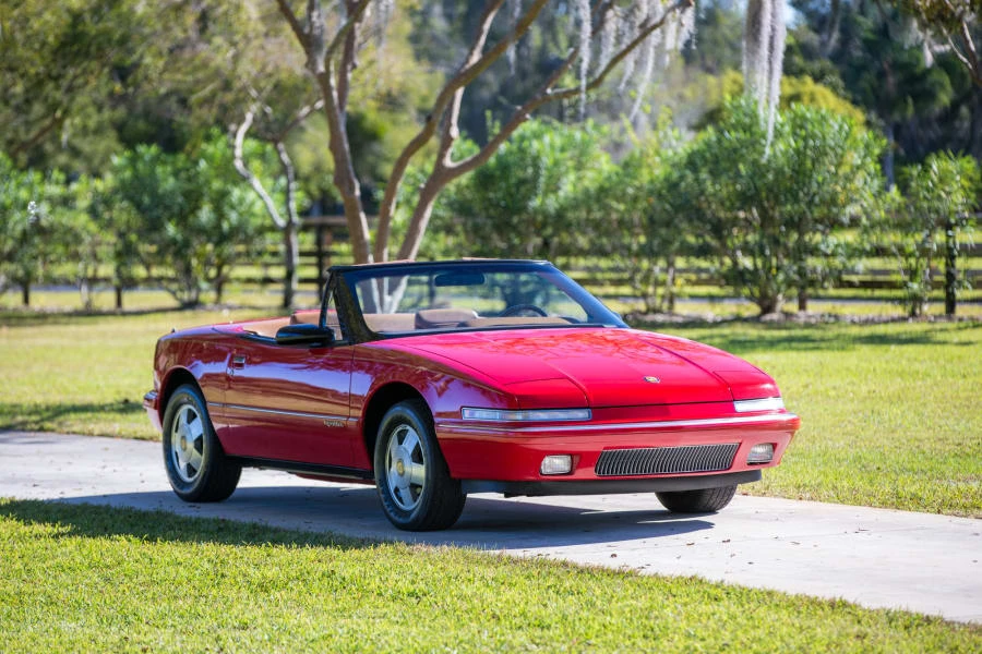 1990 Buick Reatta - Image 12 of 12