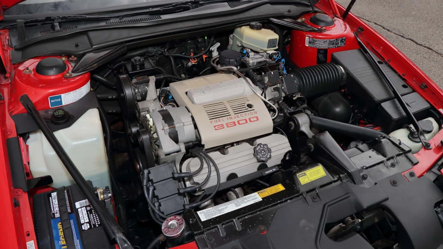 1990 Buick Reatta - Image 7 of 22