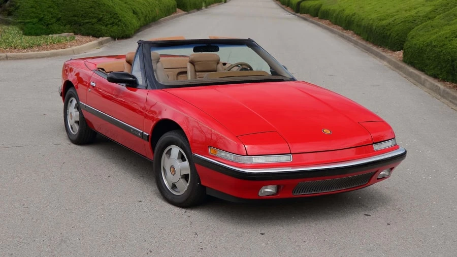 1990 Buick Reatta - Image 22 of 22