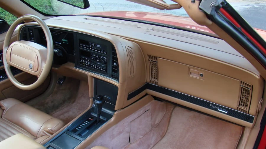1990 Buick Reatta - Image 4 of 11