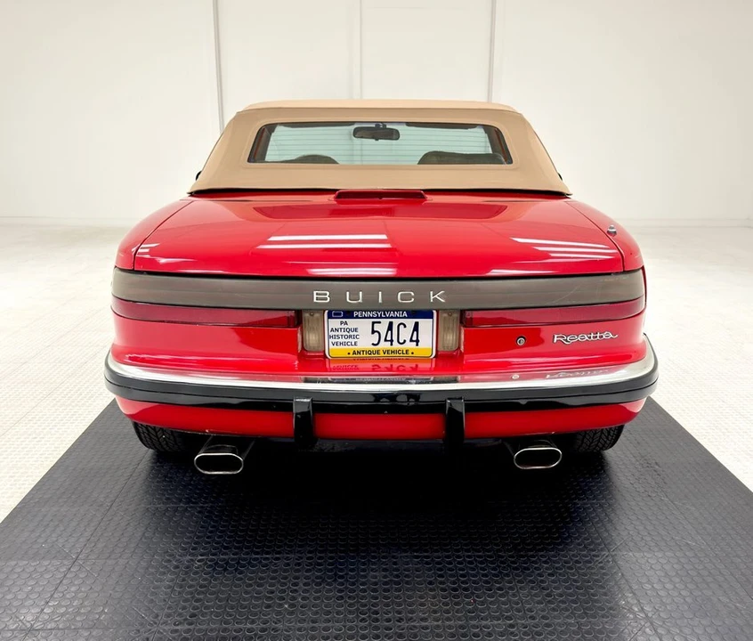 1990 Buick Reatta - Image 7 of 12