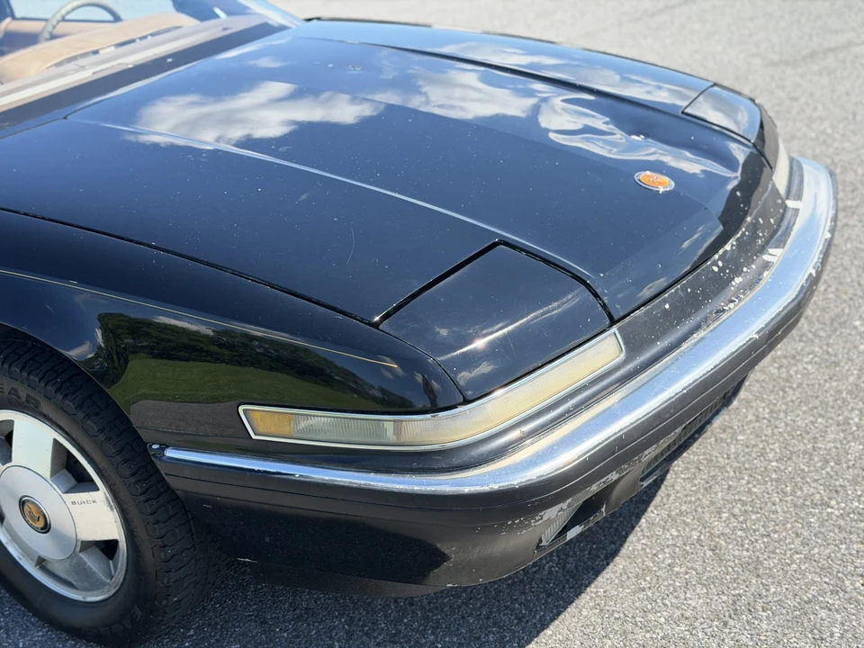 1990 Buick Reatta - Image 20 of 31