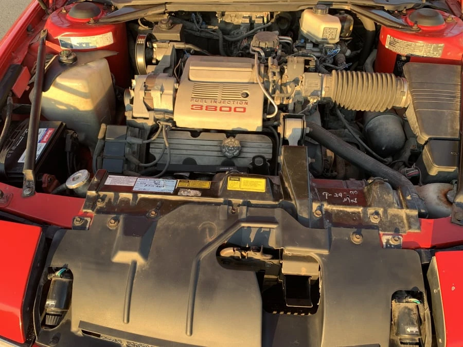 1990 Buick Reatta - Image 7 of 12