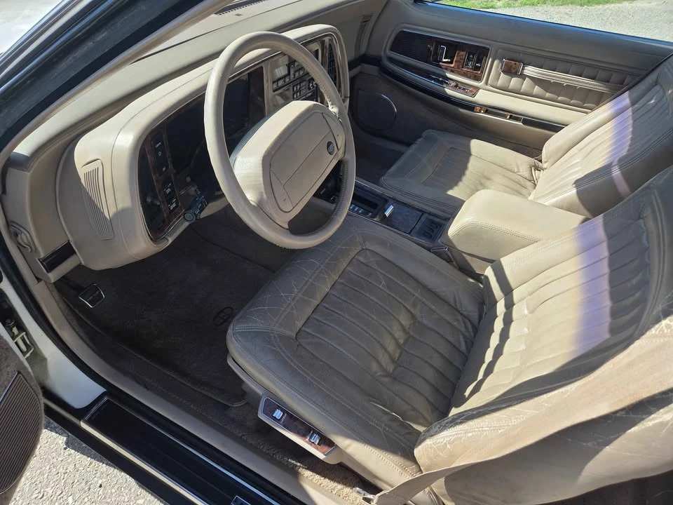 1990 Buick Riviera 4th-7th Gen - Image 6 of 12