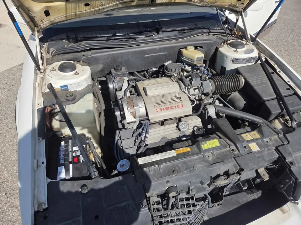 1990 Buick Riviera 4th-7th Gen - Image 12 of 12