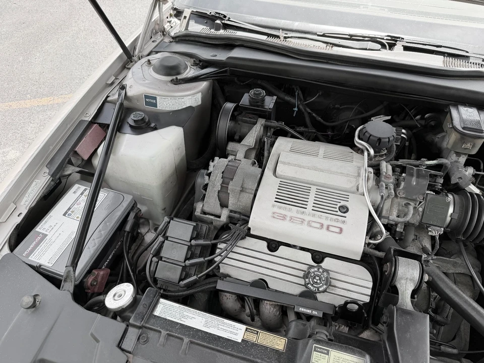 1990 Buick Riviera 4th-7th Gen - Image 7 of 23