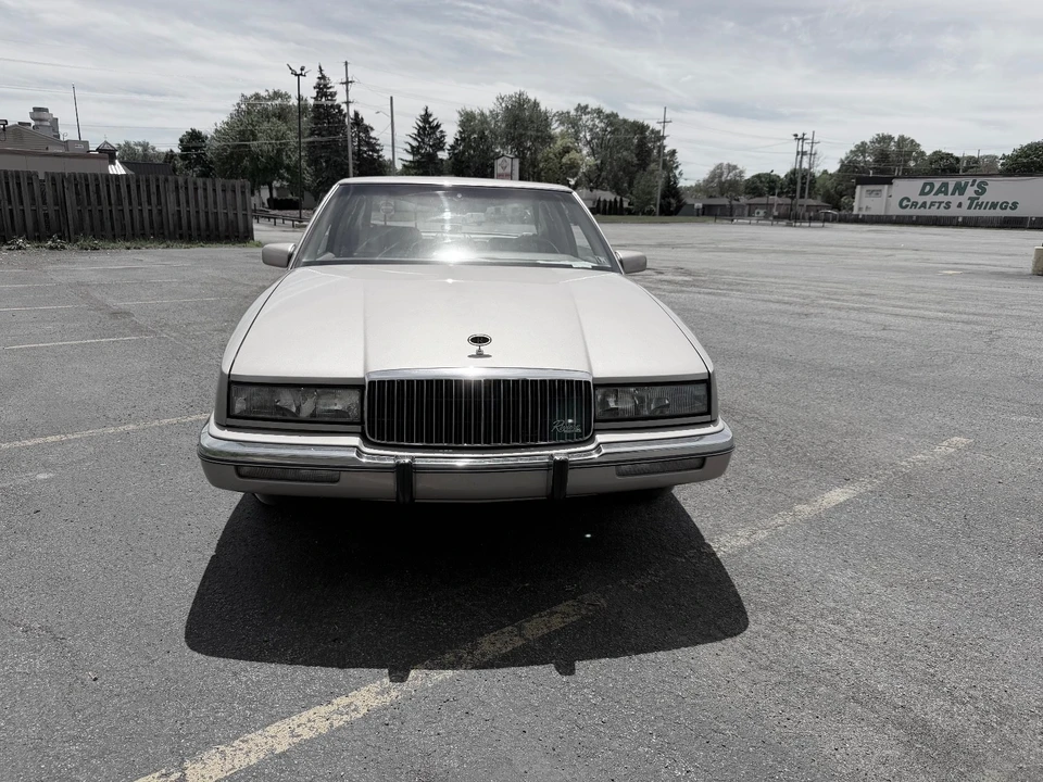 1990 Buick Riviera 4th-7th Gen - Image 3 of 23