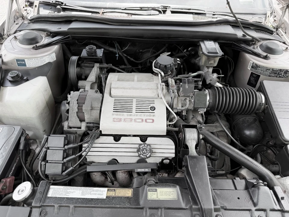 1990 Buick Riviera 4th-7th Gen - Image 8 of 23