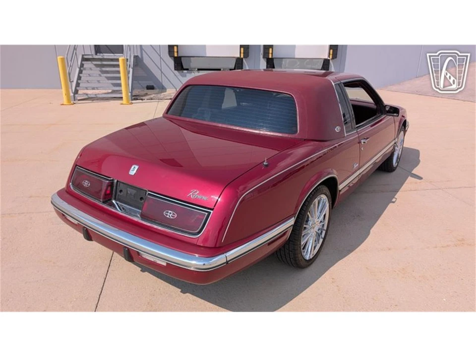 1990 Buick Riviera 4th-7th Gen - Image 14 of 31