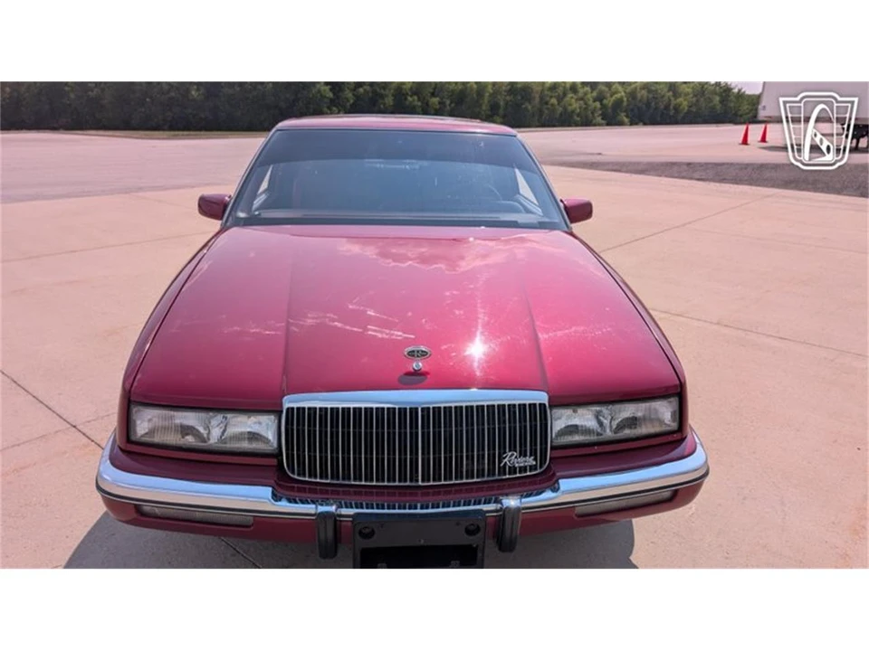 1990 Buick Riviera 4th-7th Gen - Image 23 of 31