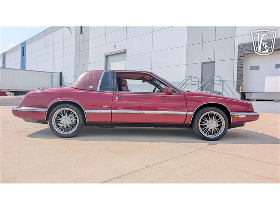 1990 Buick Riviera 4th-7th Gen - Image 19 of 31