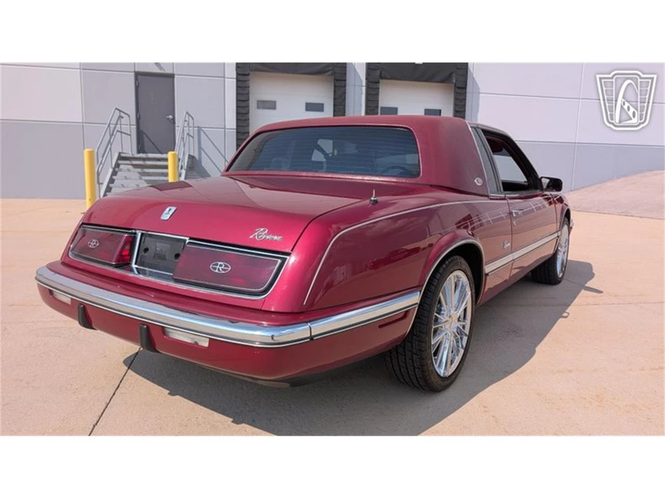 1990 Buick Riviera 4th-7th Gen - Image 15 of 31
