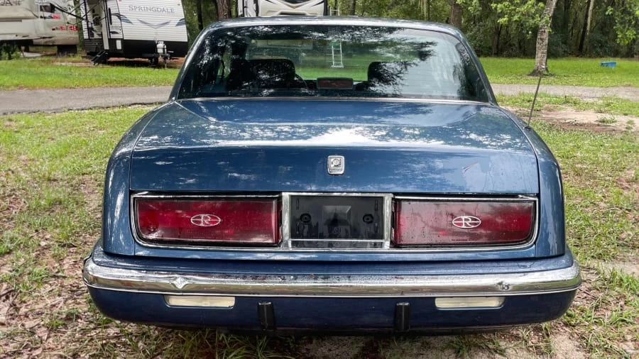1990 Buick Riviera 4th-7th Gen - Image 4 of 12