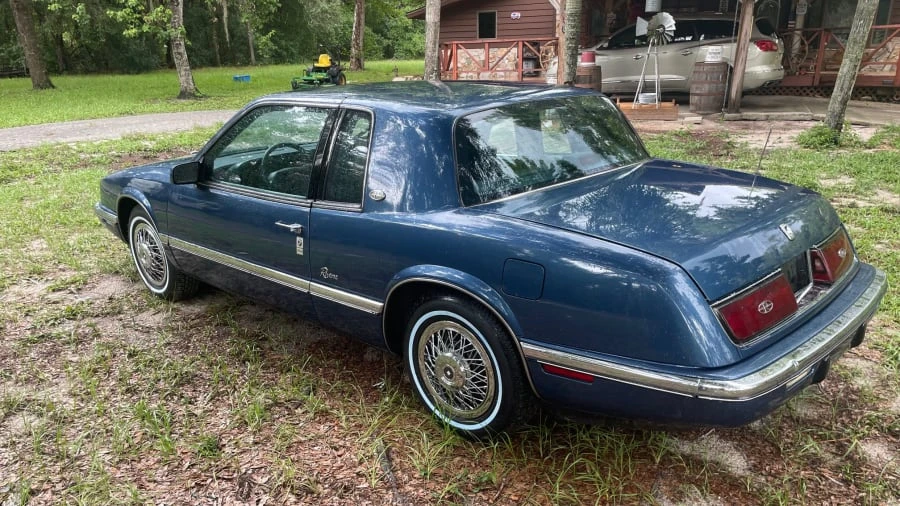 1990 Buick Riviera 4th-7th Gen - Image 6 of 12