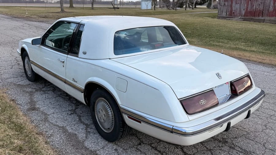 1990 Buick Riviera 4th-7th Gen - Image 8 of 21