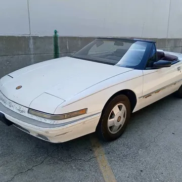 1990 Buick Riviera 2dr